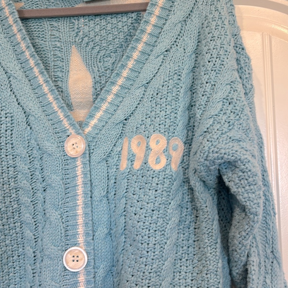 🫶🏻TAYLOR SWIFT 1989 CARDIGAN S/XS